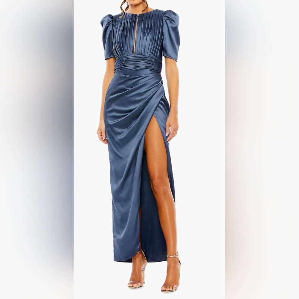Mac Duggal PUFF SLEEVE PLEATED BODICE DRAPED GOWN size 12